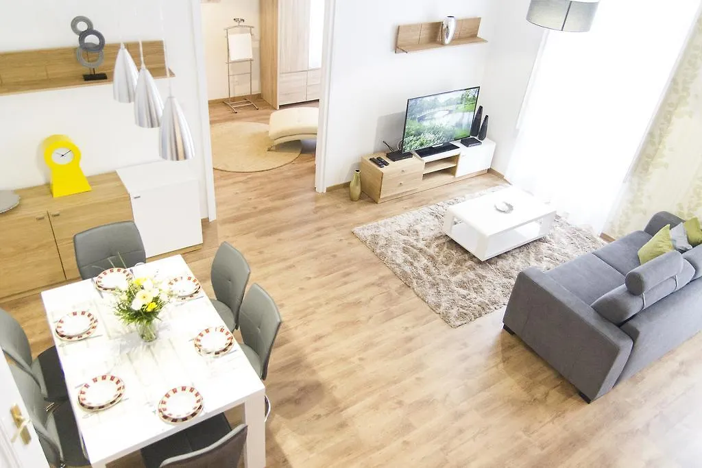 Luxury 2Br Apt By The Synagogue Budapest 0*,